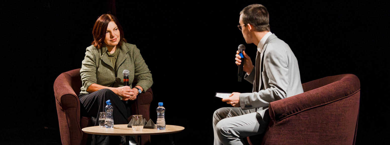 Divadelní 5 s Alenou Mornštajnovou - zvětšit obrázek