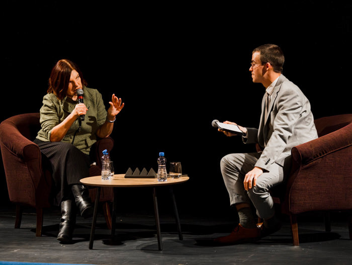 Poslouchat na Youtube