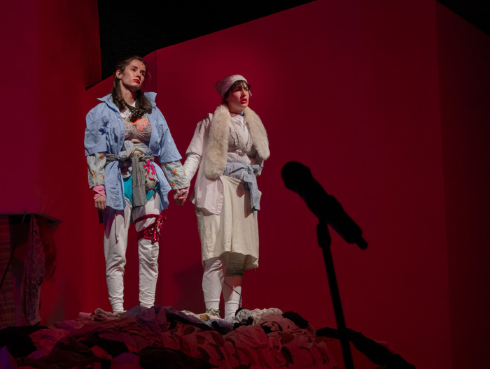 Eliška Křenková, Anna Fialová